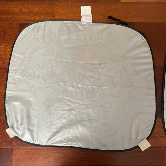 Ed Hardy Love Kills Slowly Car Shade Sunshade Window Sun Visor Cover 25x28 - Picture 4 of 11